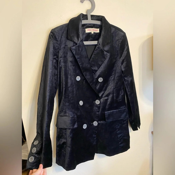 NWOT|| Free People- Cosmo Velvet Black Blazer, Classic staple piece. XS - Picture 9 of 12